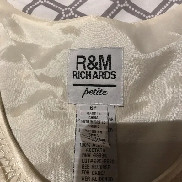 Elegant pants suit - Picture 5 of 5